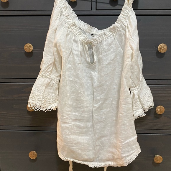 Zara Tops - Zara Woman linen pheasant blouse